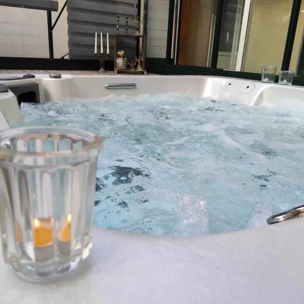 Les trois Terrasses avec SPA et Sauna, hotel a Sauvigny-le-Bois