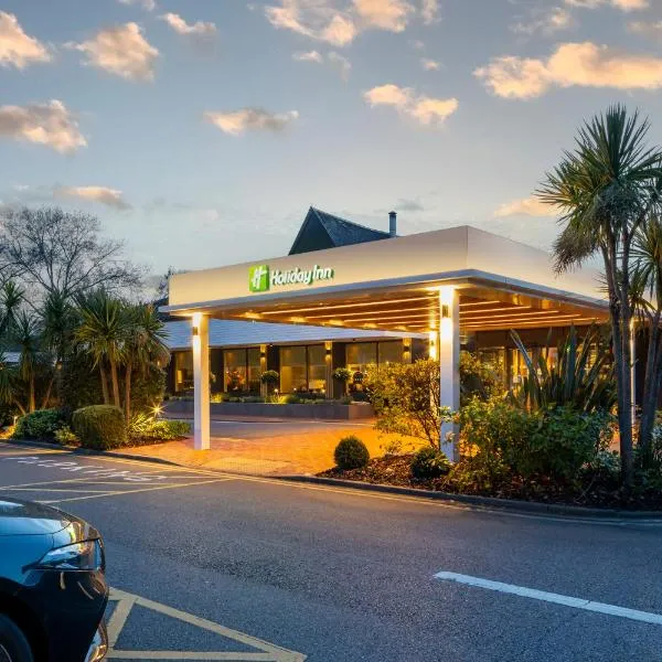 Holiday Inn Reading South M4 Jct 11, an IHG Hotel, хотел в Рединг