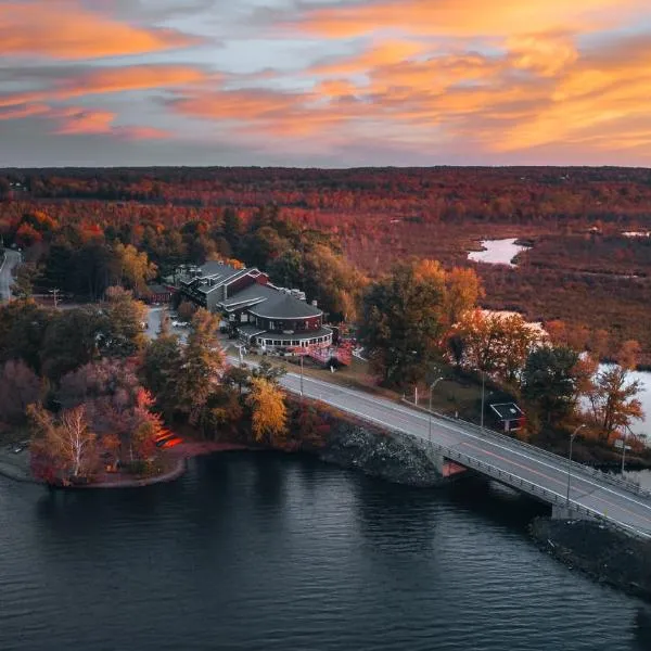 Hotel Lac Brome, hotel v destinaci Granby