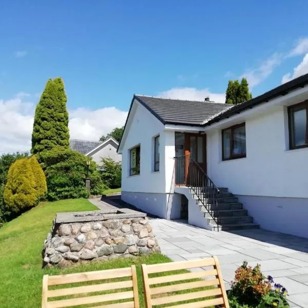 Black Sheep Bunkhouse, hotel di Fort William