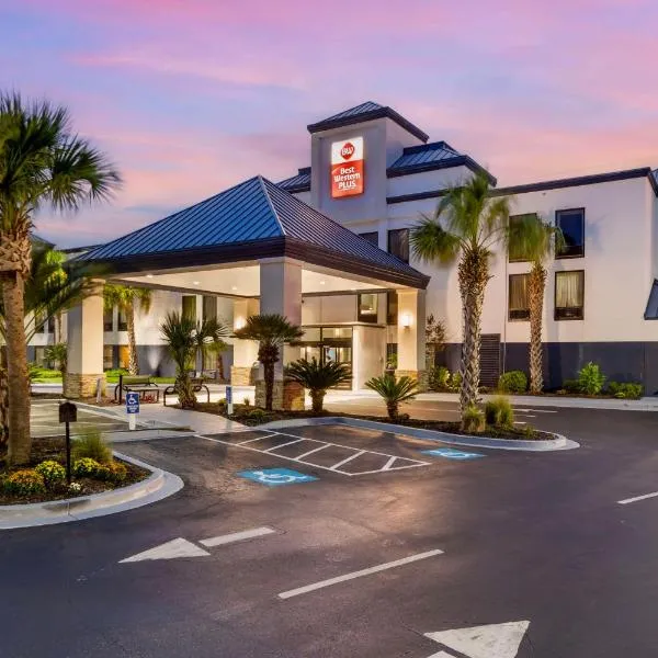 Best Western Plus Myrtle Beach@Intracoastal, hotel em Myrtle Beach