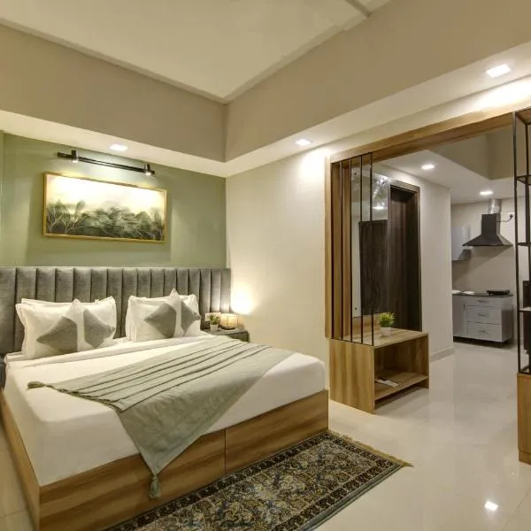 Saltstayz Premier Executive Serviced Apartment - Golf Course Extension Road، فندق في جورجاون