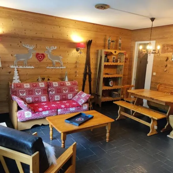 Appartement Morzine 1000 - 6 pers, hótel í Morzine