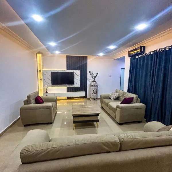 1118 Serenity Residence, hotel in Gwarinpa