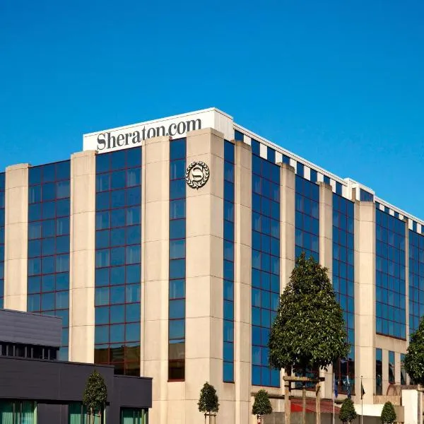 Sheraton Brussels Airport Hotel โรงแรมในซาเวนเตม