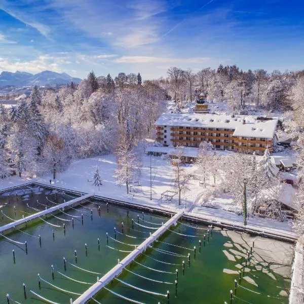 Prien am Chiemsee में, होटल Yachthotel Chiemsee GmbH