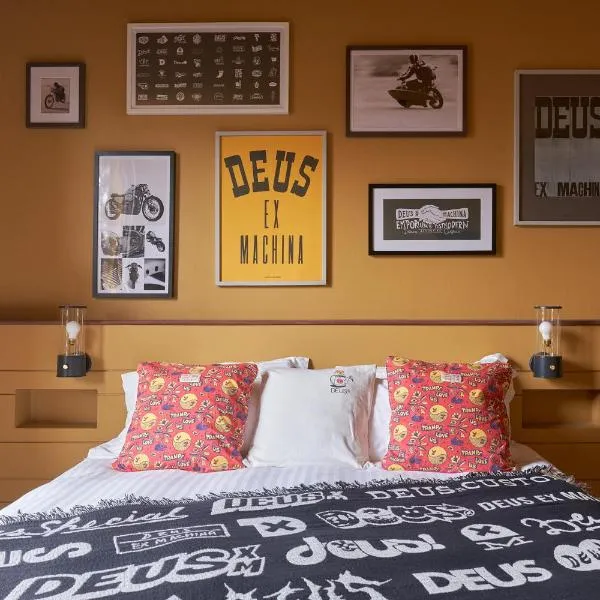 Deus Ex Machina Hotel, hotelli Bournemouthissa