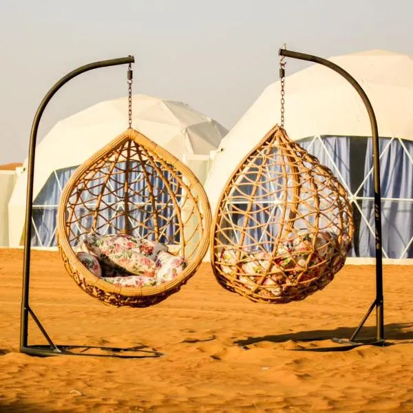 Golden Desert Camp Al Wasil, готель у місті Al Wāşil