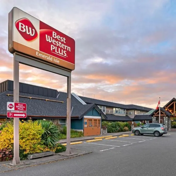 Best Western Plus Emerald Isle Hotel, hotel di Brentwood Bay