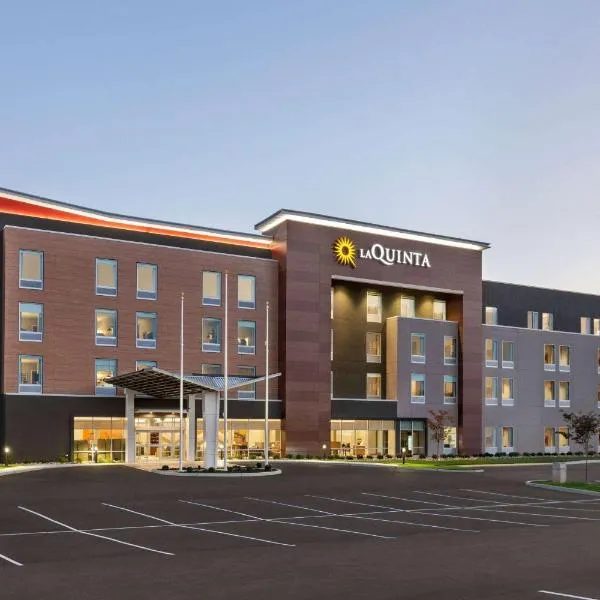 Mount Laurel में, होटल La Quinta Inn & Suites by Wyndham Mount Laurel Moorestown