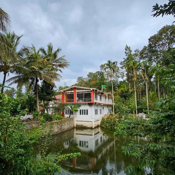 Serene Bean Homestay, hotel in Kushālnagar