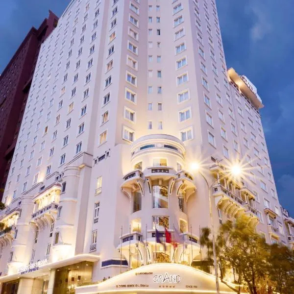 Hotel Grand Saigon, hótel í Thủ Ðức