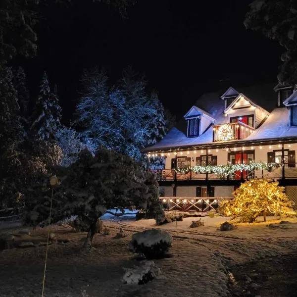 Auberge La Châtelaine, готель La Malbaie (Quebec)