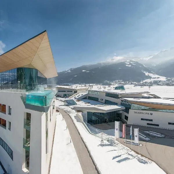 Tauern Spa Hotel & Therme, hotel v Kaprunu