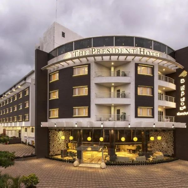 The President Hotel, hôtel à Hubli