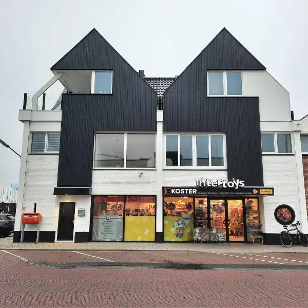 Bij de Haven op Urk, hotel i Lelystad