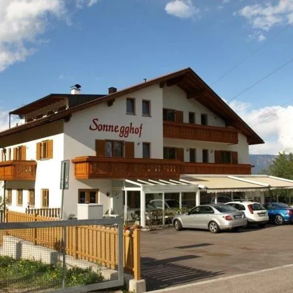 Landgasthof Sonnegghof, hotel din Castelvecchio