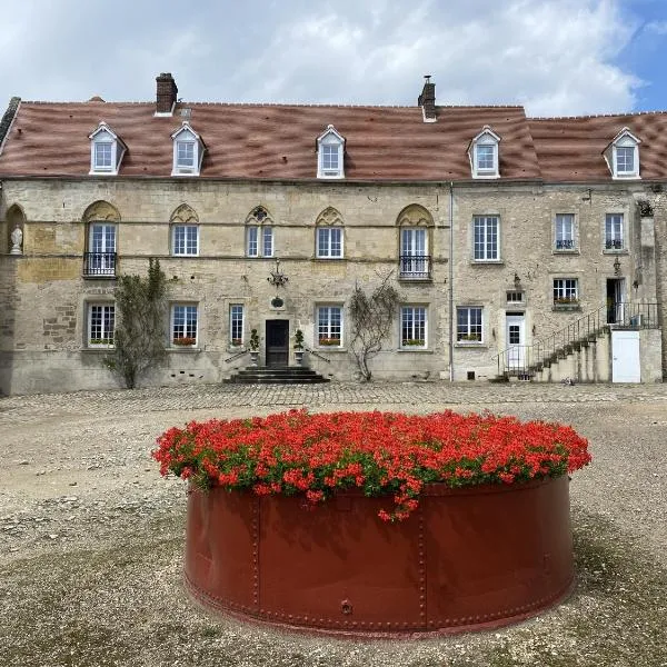 Maison Prieuré, hotel din Senlis