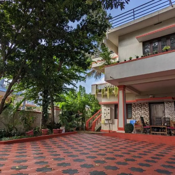 Delight Homestays Coorg, hotel in Kushālnagar