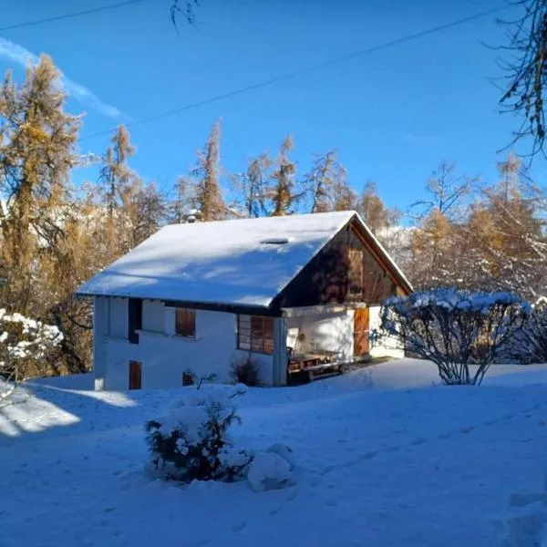 Chalet Rossier Mayens de Sion aux 4 Vallées, hotel din Les Mayen de Sion