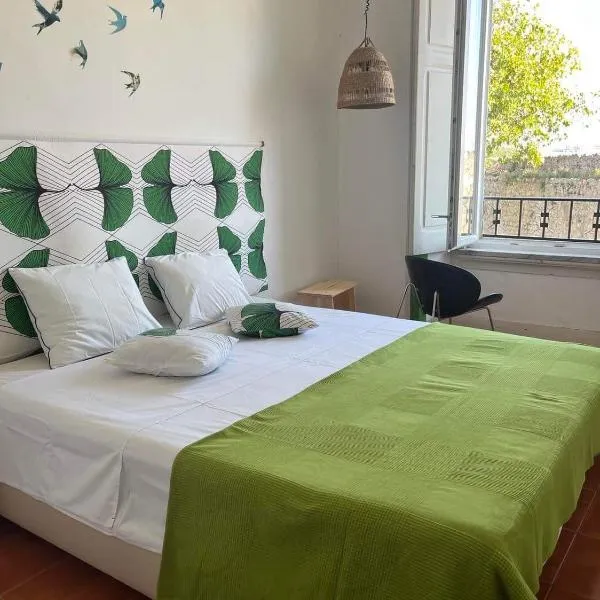 Peniche Hostel, hotel u gradu Peniše