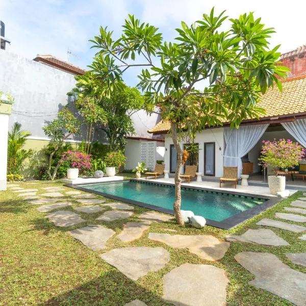 Seminyak में, होटल CASTELU 3BR peacefully villa near Mertanadi