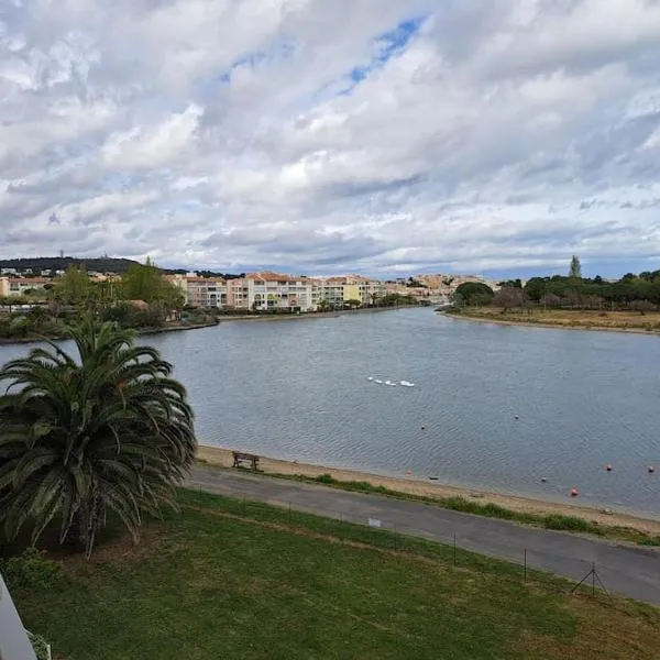 Amoureva B34, T3, vue mer, piscine, parking, clim, hotel a Cap d'Agde