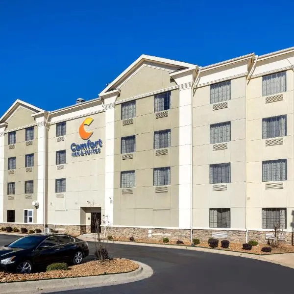 Comfort Inn & Suites North Little Rock McCain Mall, hotel em North Little Rock