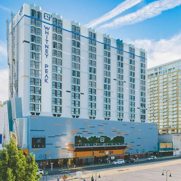 Whitney Peak Hotel Reno, Tapestry Collection by Hilton, hotell i Reno