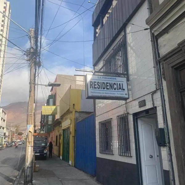 Residencial La Piramide, hótel í Iquique