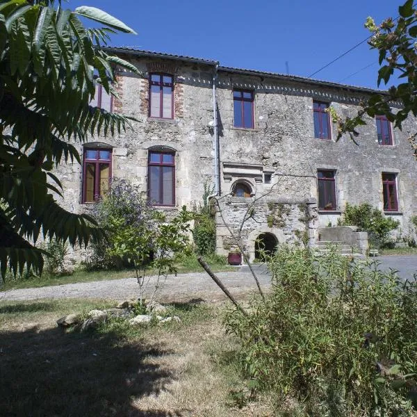 Logis de Riparfonds, hotel Bressuire-ben