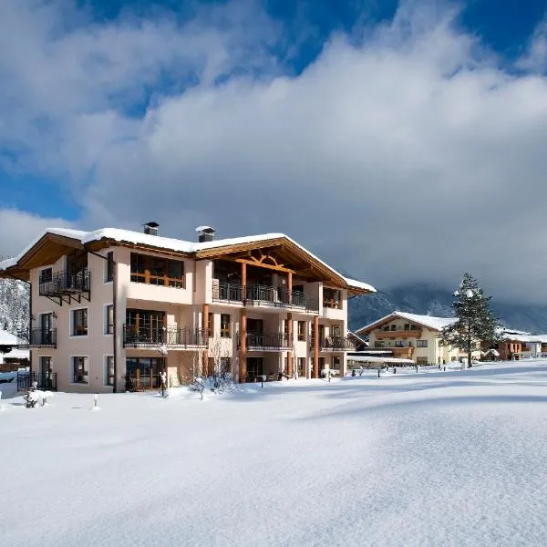 Alpenvital Tirol Appartements, hotel v destinaci Maurach