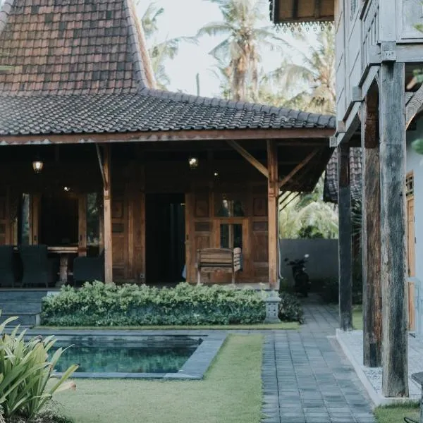 Jati Indah Villas: Nusa Lembongan şehrinde bir otel