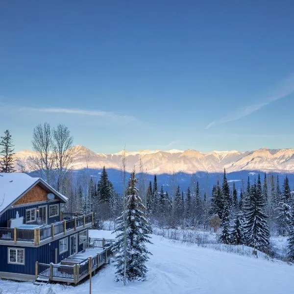 Lush Mountain Accommodations, hotel v Goldene