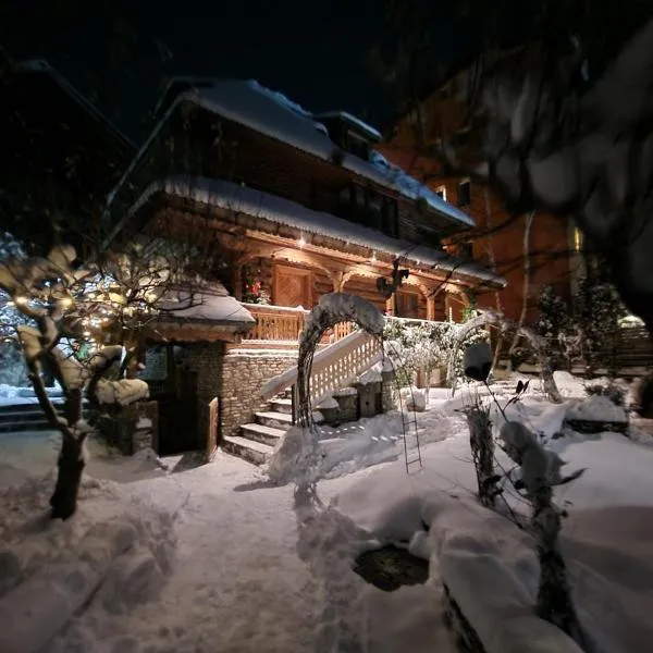 Casa IEUD - CĂTUN, hotel en Sinaia