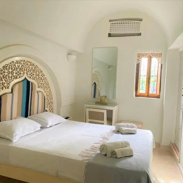 Hôtel Djerba Authentique - Au centre de Midoun, готель у місті Мідун