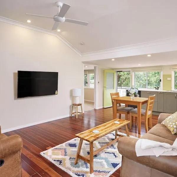 Moonya Avocado Farm Cottage - with early check-in, hotel em Mount Tamborine