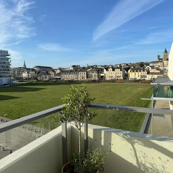 Presqu'île, appartement neuf avec balcon, salle de gym et parking, hotel v mestu Caen