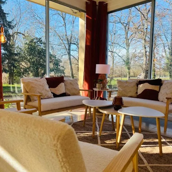 Motel Les Broussailles, hotell sihtkohas La Charité-sur-Loire