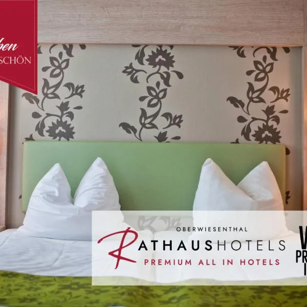 Rathaushotels Oberwiesenthal All Inclusive, hotel di Loucna pod Klinovcem