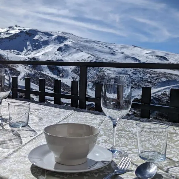 Apartamento Nievesol con 2 Parking y WiFi, hotell sihtkohas Sierra Nevada