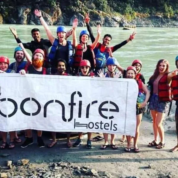 Viesnīca Bonfire Hostels Rishikesh pilsētā Rišikeša