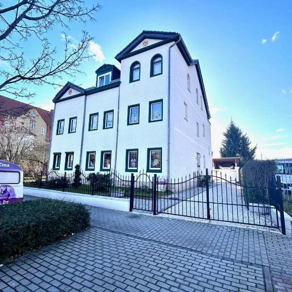 Ferienwohnung TINA, hotel u gradu 'Naumburg'