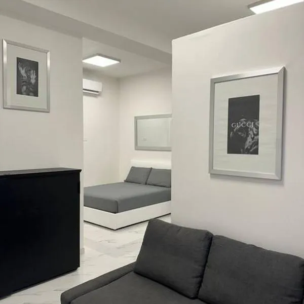 Cernusco luxury Milanese apartment, hotel v destinácii Monza