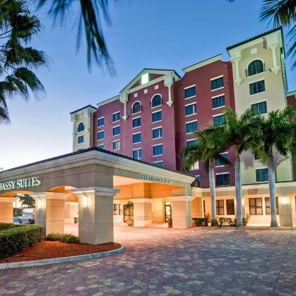 Embassy Suites Fort Myers - Estero, hotel di Estero