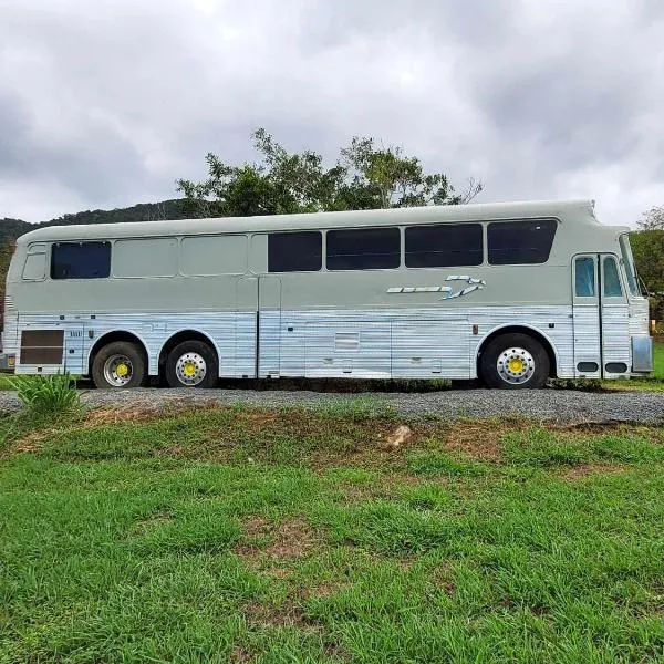 Le Big Bus, hôtel à Bourail