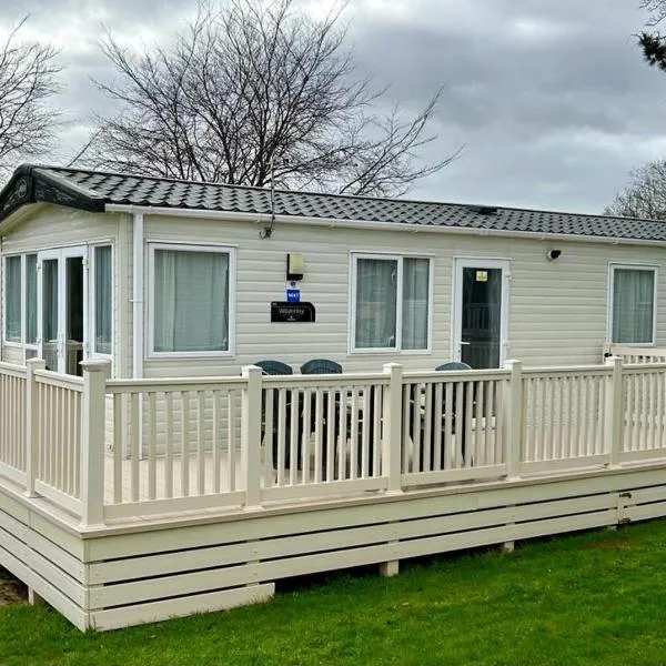 Beautiful Static Caravan Hoburne Devon Bay, hotel di Paignton