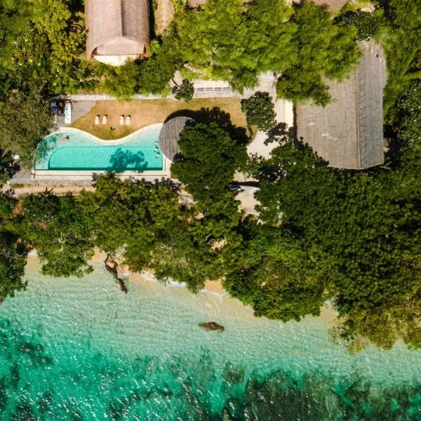 Morin Resort, viešbutis mieste Nusa Lembongan