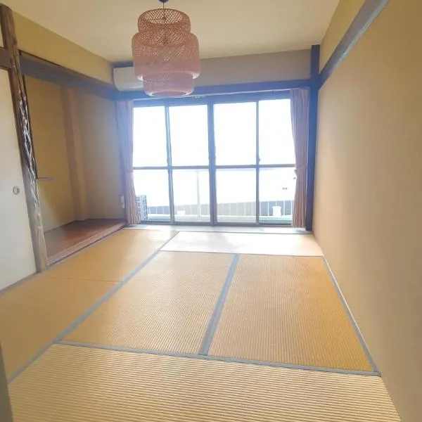 Guest House Gamigami, hotel em Onomichi