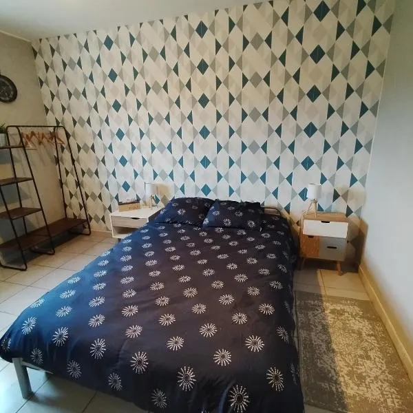 Chambre chez l'habitant avec Sdb et WC privatifs, hotel v destinaci Nogent-sur-Seine